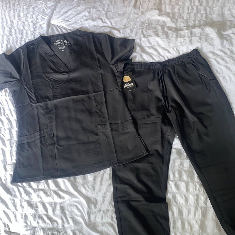 Gray Scrubs !!